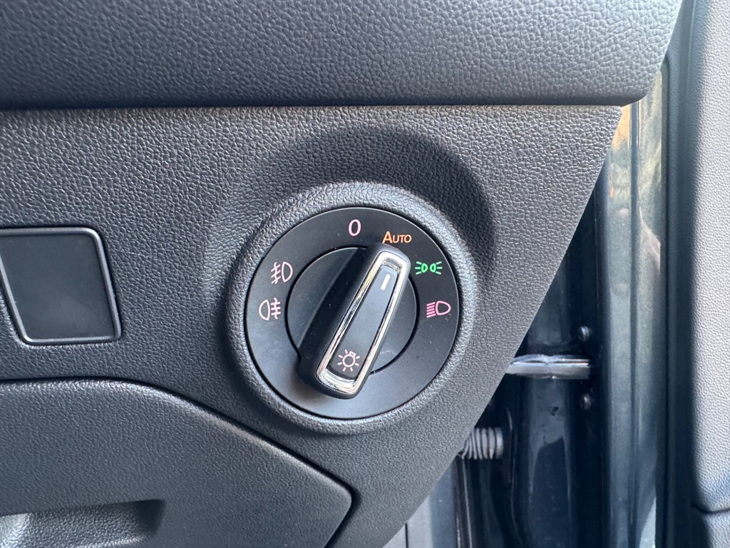 Used SEAT Leon 2020 for sale - 76922067: Photo 17