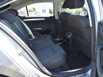 Used Skoda Superb 2018 for sale - 74648410: Photo