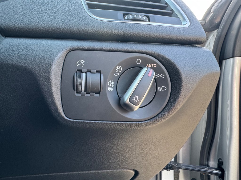 Used Audi Q3 2014 for sale - 77679134: Photo 18