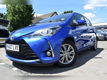 Used Toyota Yaris 2017 for sale - 75570733: Photo