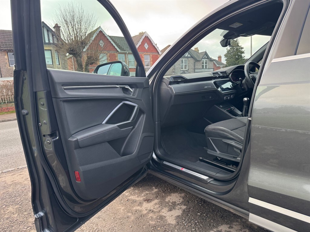 Used Audi Q3 2019 for sale - 77160831: Photo 41