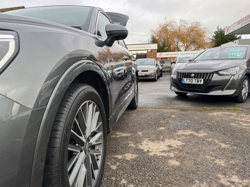 Used Audi Q3 2019 for sale - 77160831: Photo 65