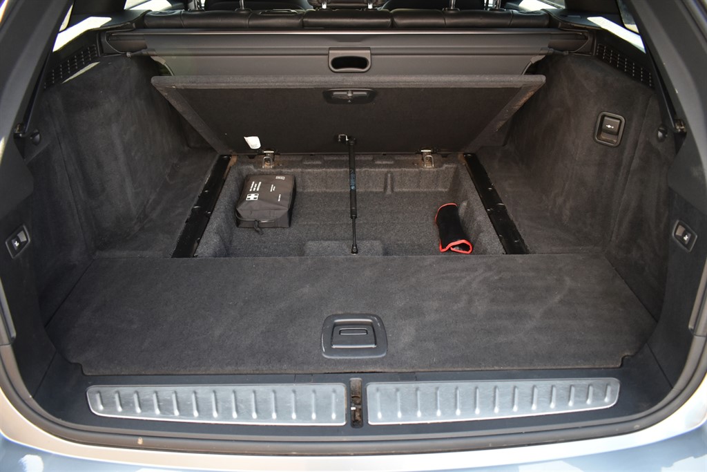 Vehicle 36
