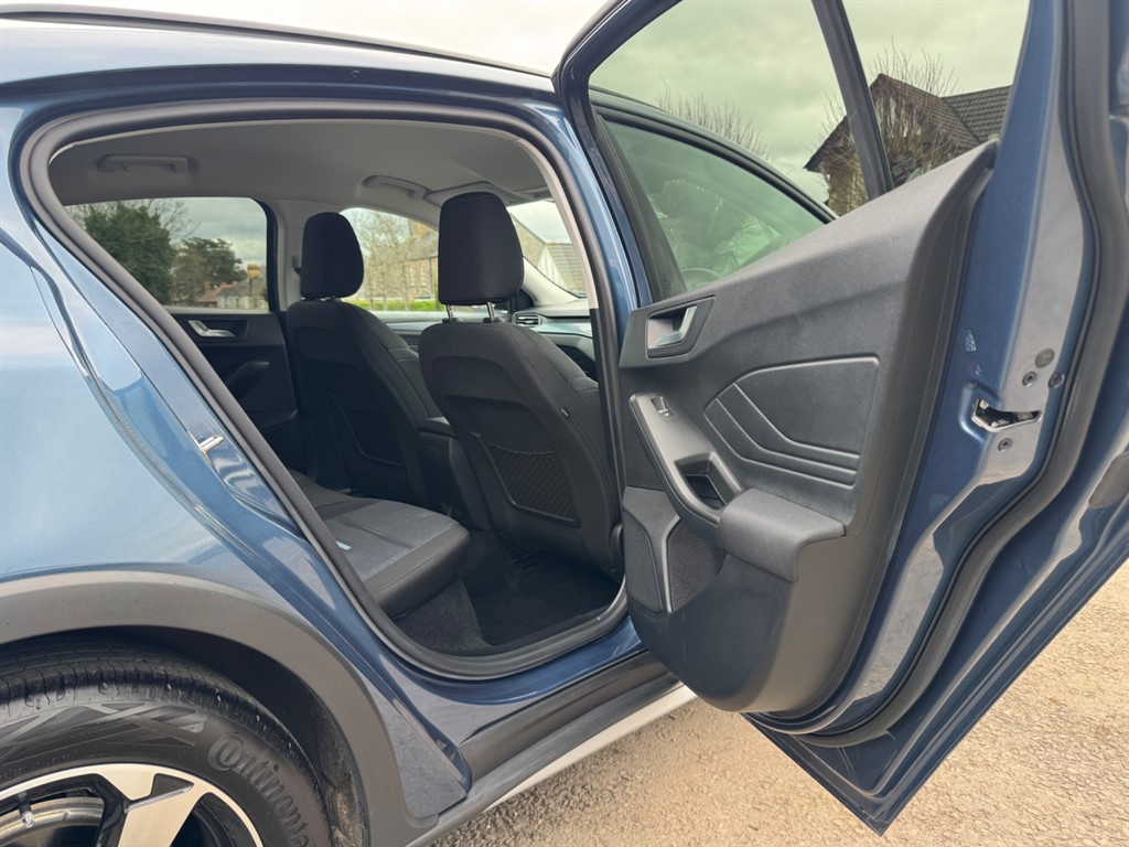 Used Ford Focus 2023 for sale - 77679133: Photo 28