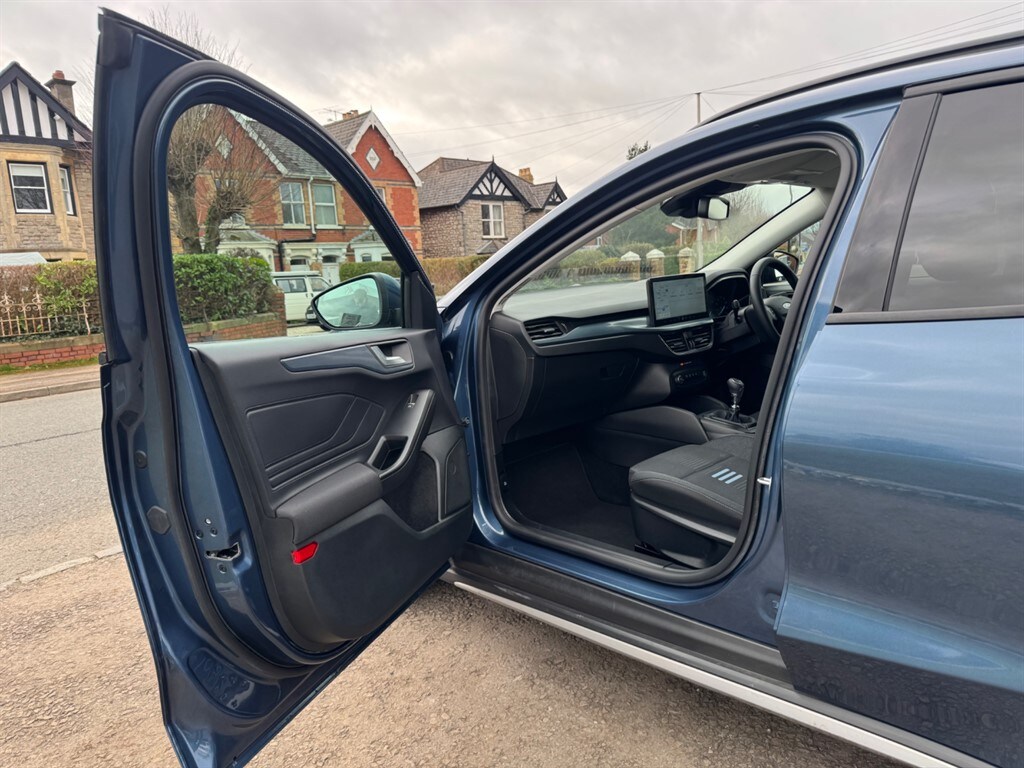 Used Ford Focus 2023 for sale - 77679133: Photo 39