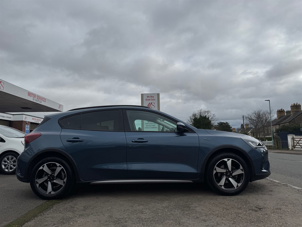 Used Ford Focus 2023 for sale - 77679133: Photo 5