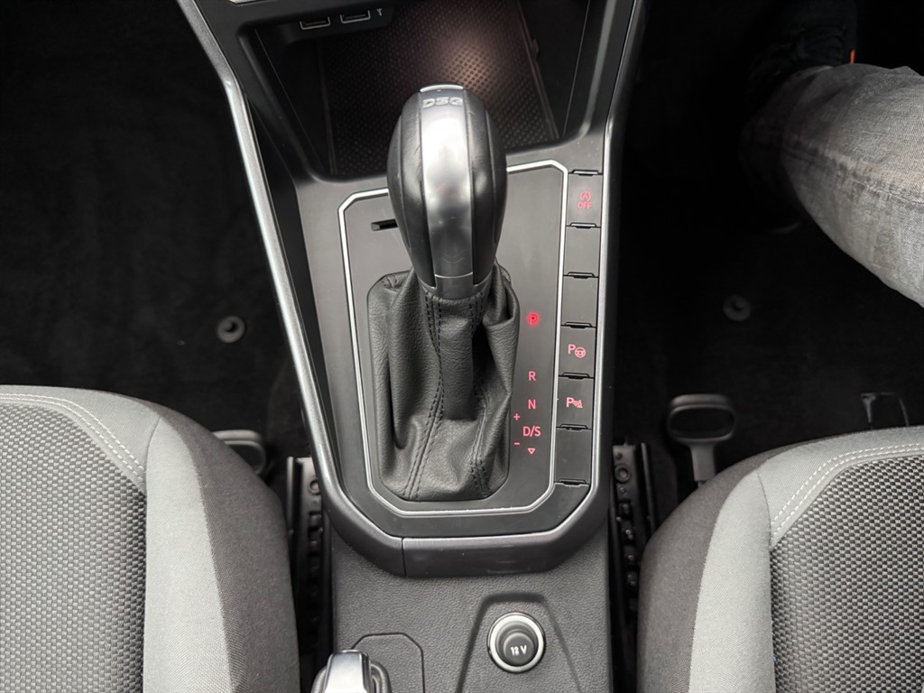 Used Volkswagen Polo 2018 for sale - 76971641: Photo 14