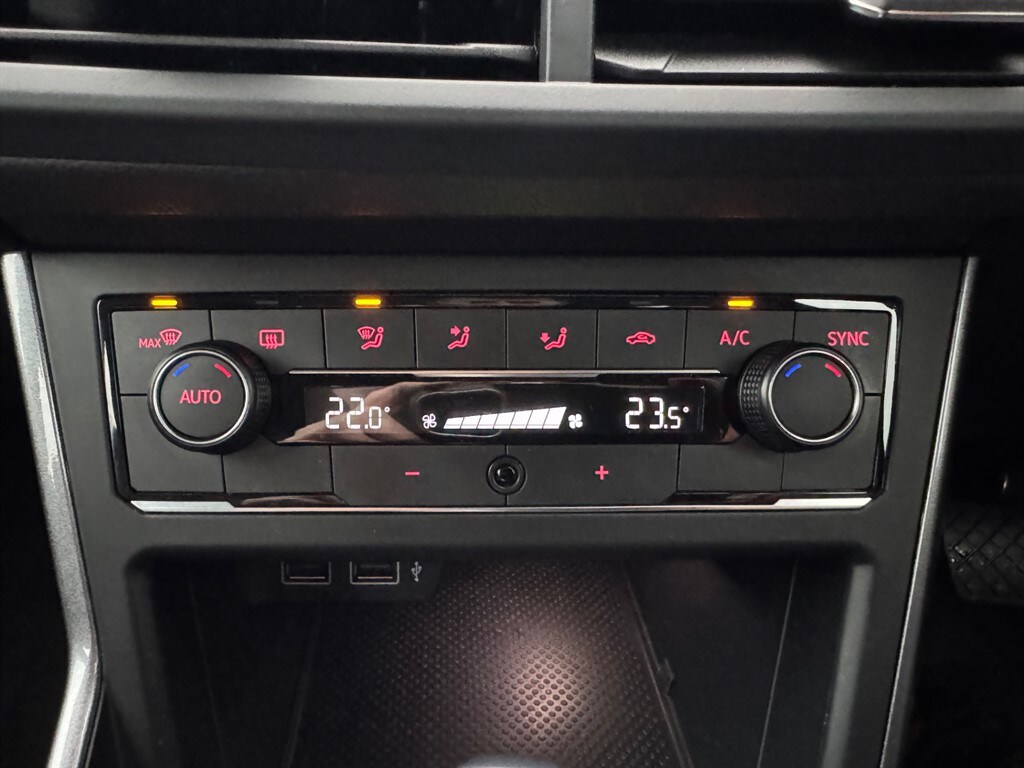 Used Volkswagen Polo 2018 for sale - 76971641: Photo 15