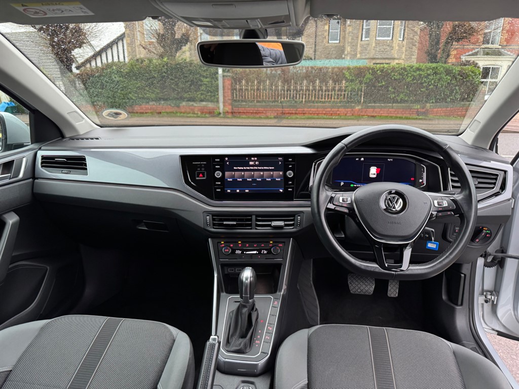 Used Volkswagen Polo 2018 for sale - 76971641: Photo 3