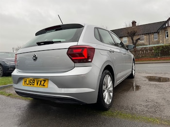 Used Volkswagen Polo 2018 for sale - 76971641: Photo