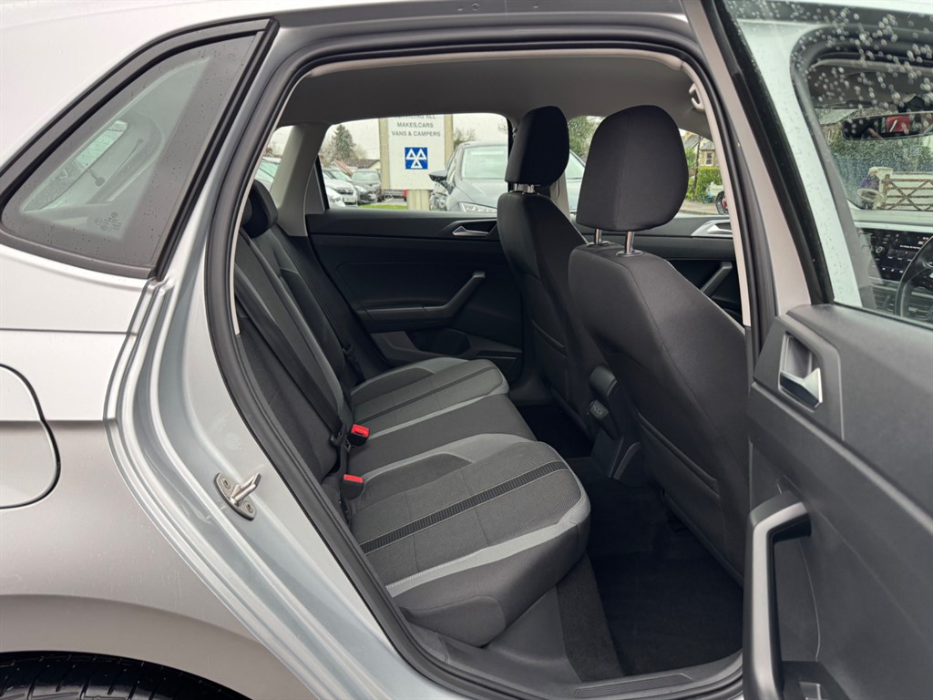 Used Volkswagen Polo 2018 for sale - 76971641: Photo 6