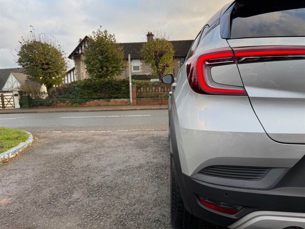 Used Renault Captur 2020 for sale - 76684493: Photo 24