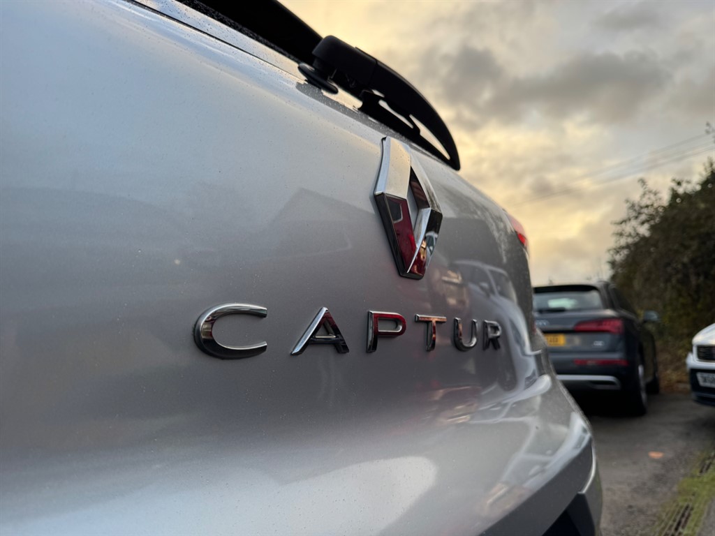 Used Renault Captur 2020 for sale - 76684493: Photo 28