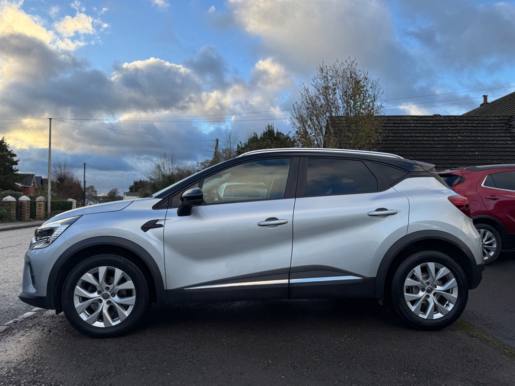 Used Renault Captur 2020 for sale - 76684493: Photo 8