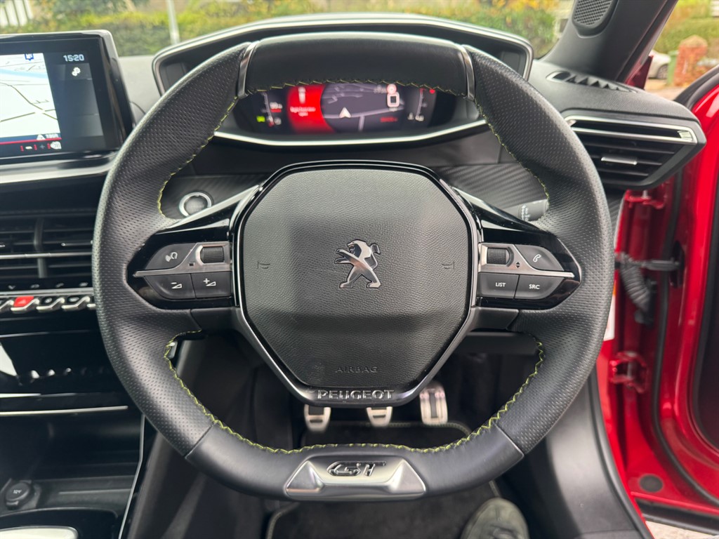 Used Peugeot 2008 2021 for sale - 76544653: Photo 11
