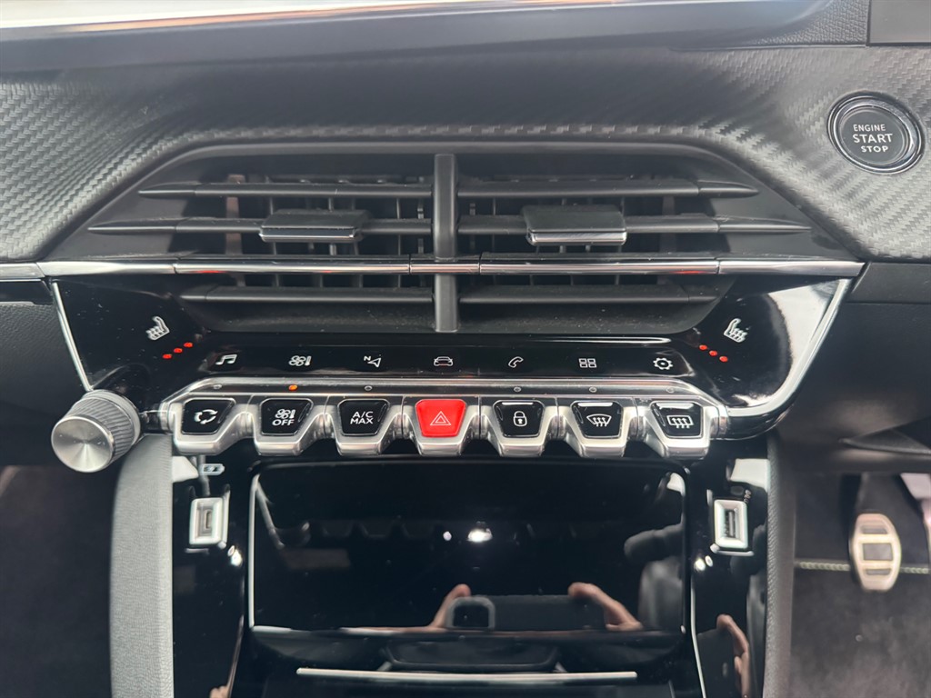 Used Peugeot 2008 2021 for sale - 76544653: Photo 15