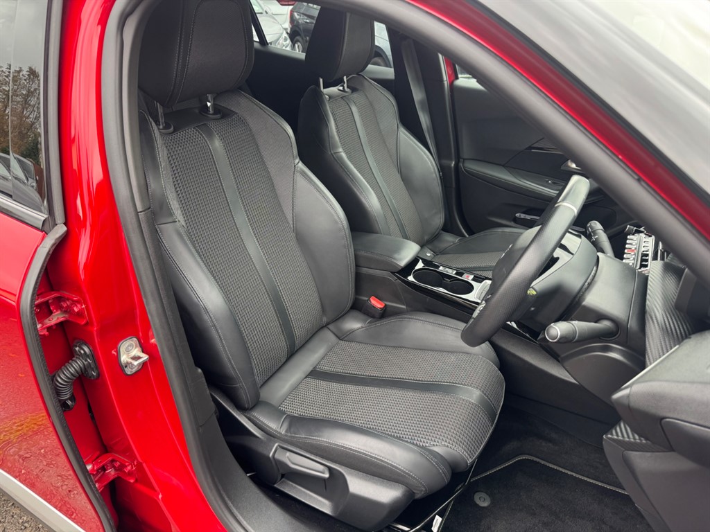 Used Peugeot 2008 2021 for sale - 76544653: Photo 24