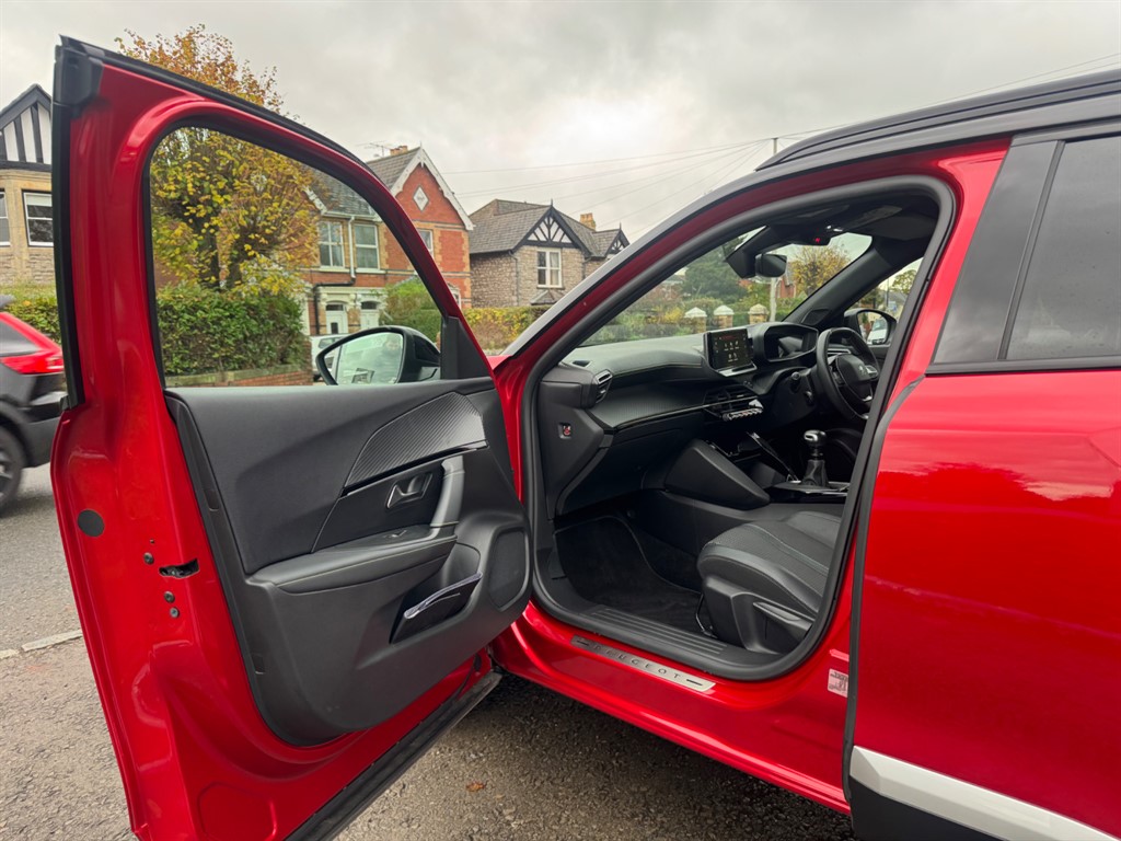Used Peugeot 2008 2021 for sale - 76544653: Photo 37