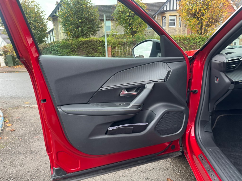 Used Peugeot 2008 2021 for sale - 76544653: Photo 40