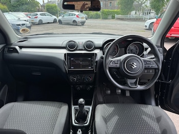 Used Suzuki Swift 2022 for sale - 78774008: Photo