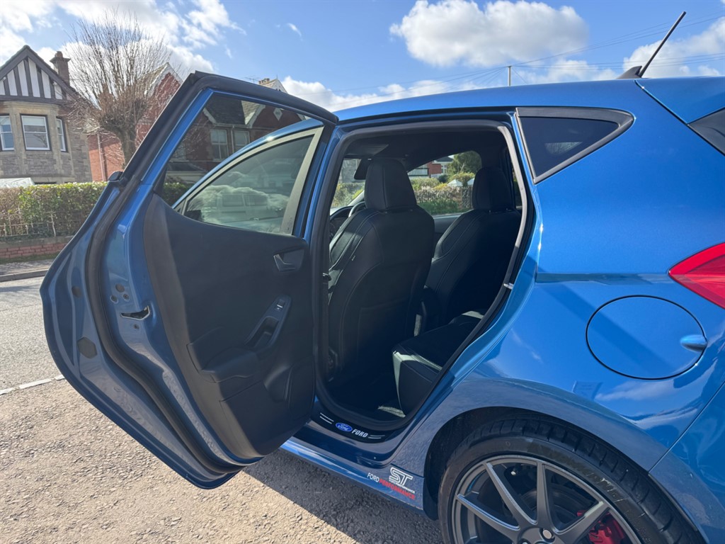 Used Ford Fiesta 2020 for sale - 77848338: Photo 38