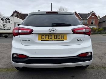 Used Hyundai i20 2019 for sale - 78499706: Photo
