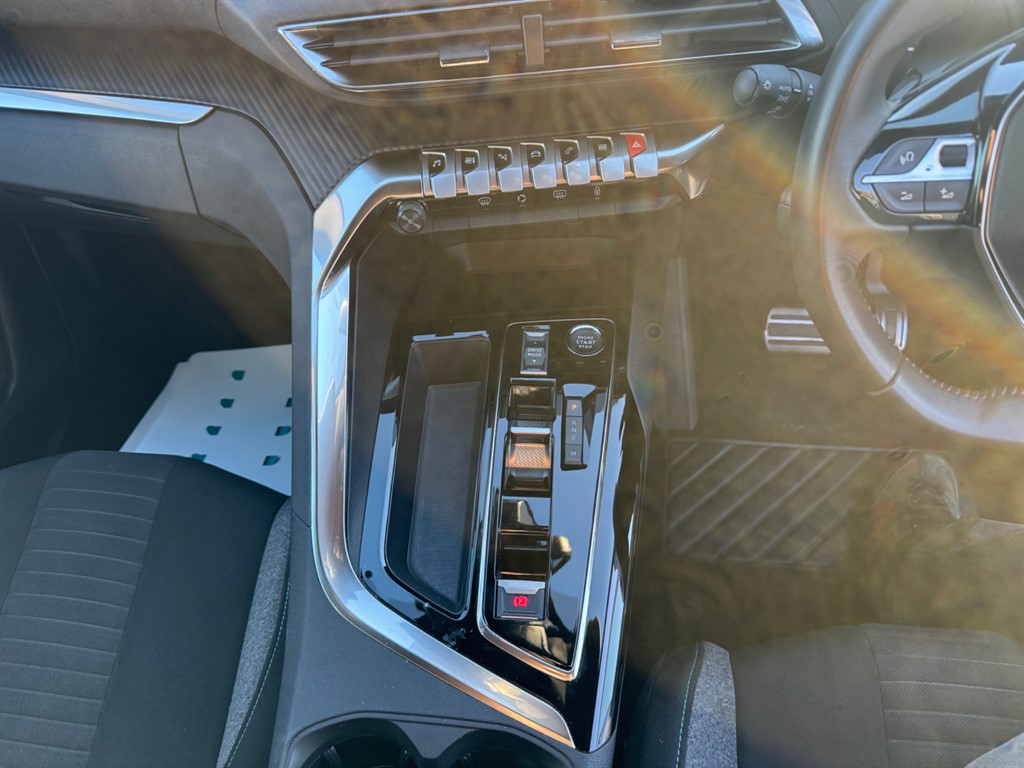 Used Peugeot 3008 2023 for sale - 76557109: Photo 12