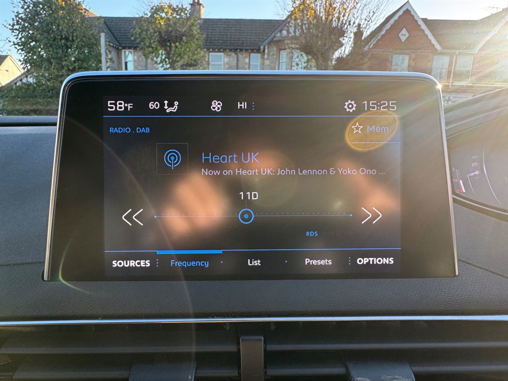 Used Peugeot 3008 2023 for sale - 76557109: Photo 13