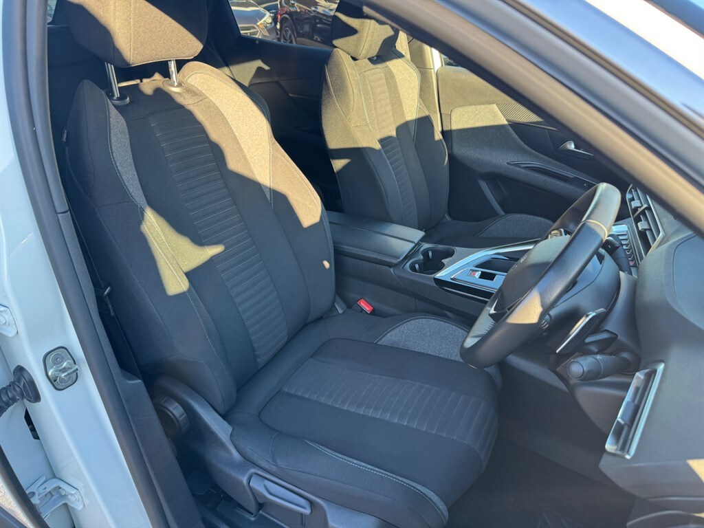 Used Peugeot 3008 2023 for sale - 76557109: Photo 22