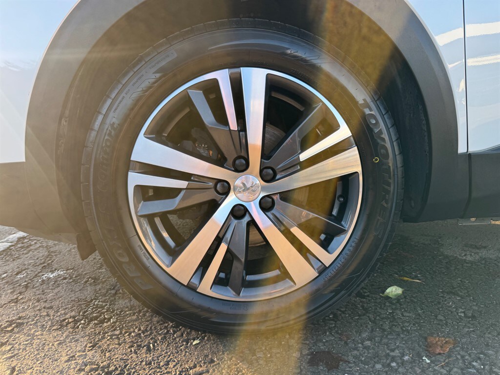 Used Peugeot 3008 2023 for sale - 76557109: Photo 41