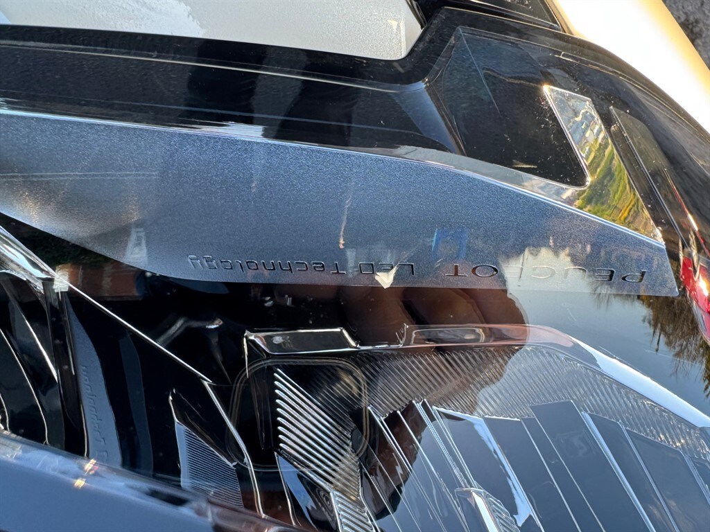 Used Peugeot 3008 2023 for sale - 76557109: Photo 46