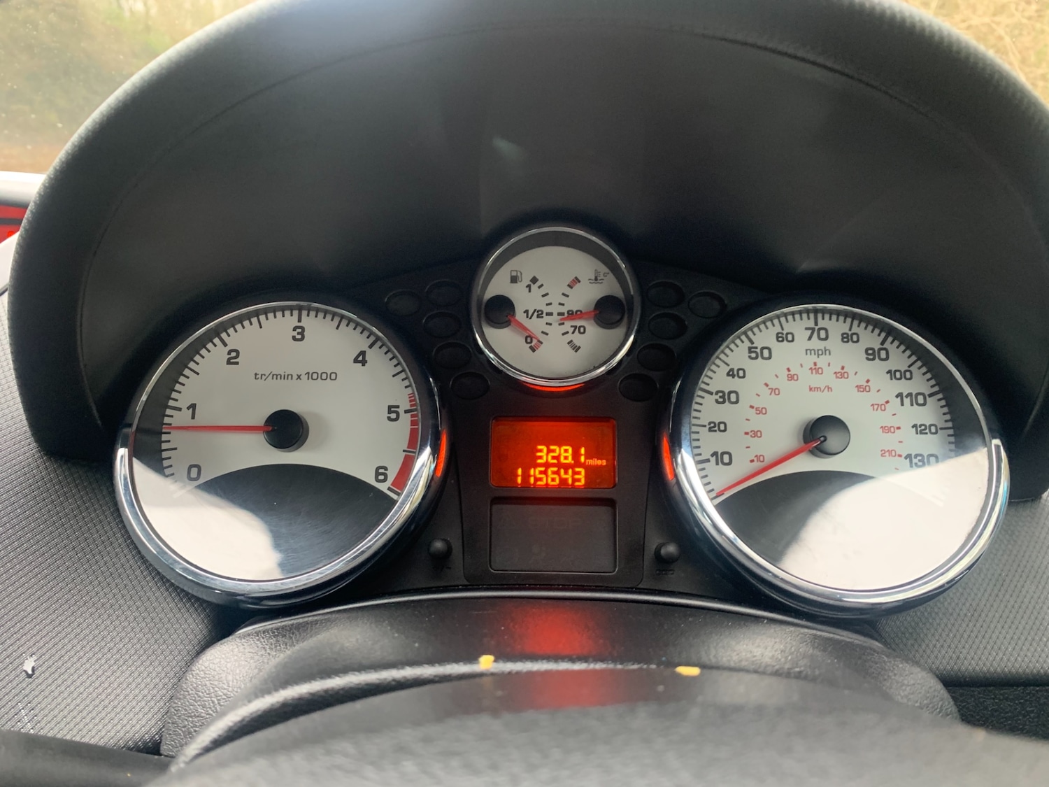 Used Peugeot 207 2012 for sale - 77196427: Photo 10