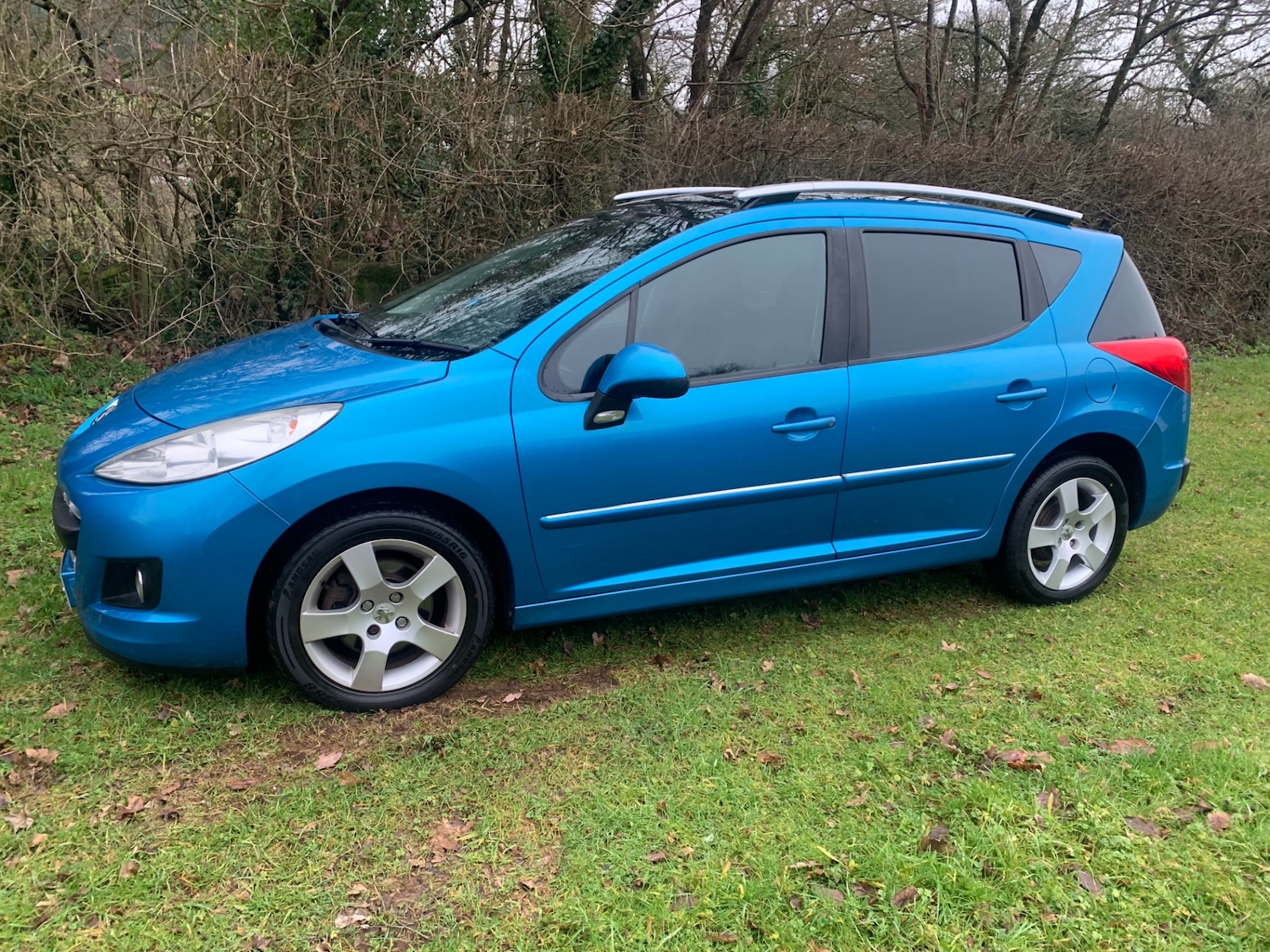 Used Peugeot 207 2012 for sale - 77196427: Photo 3