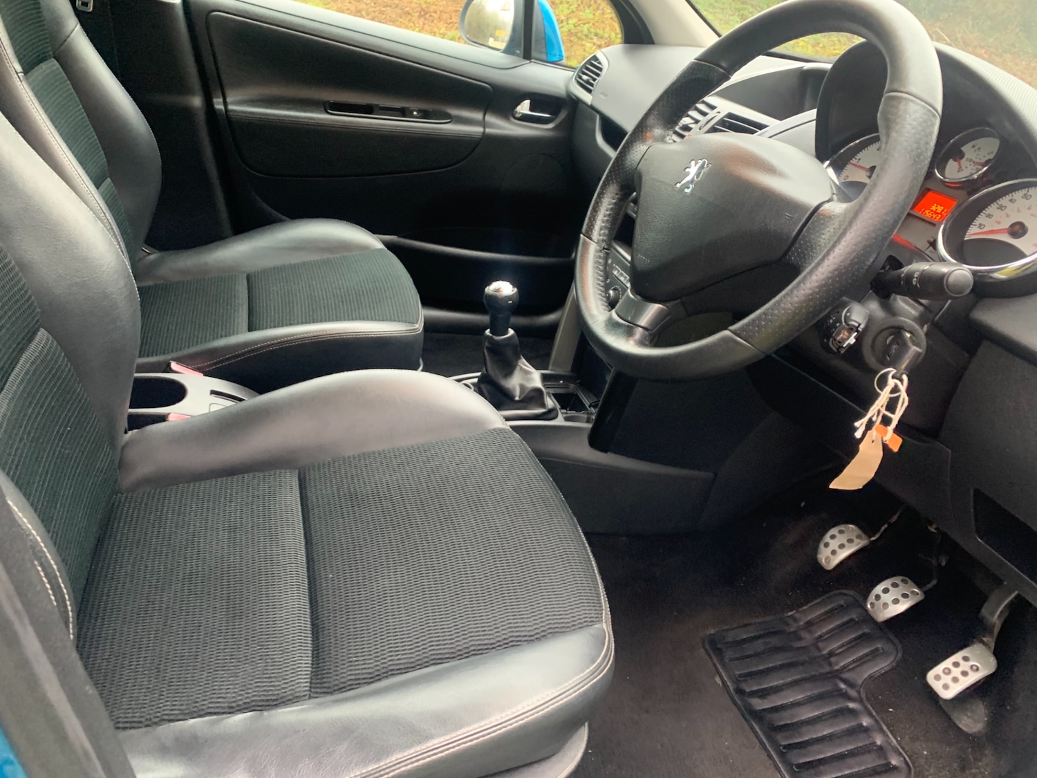 Used Peugeot 207 2012 for sale - 77196427: Photo 7