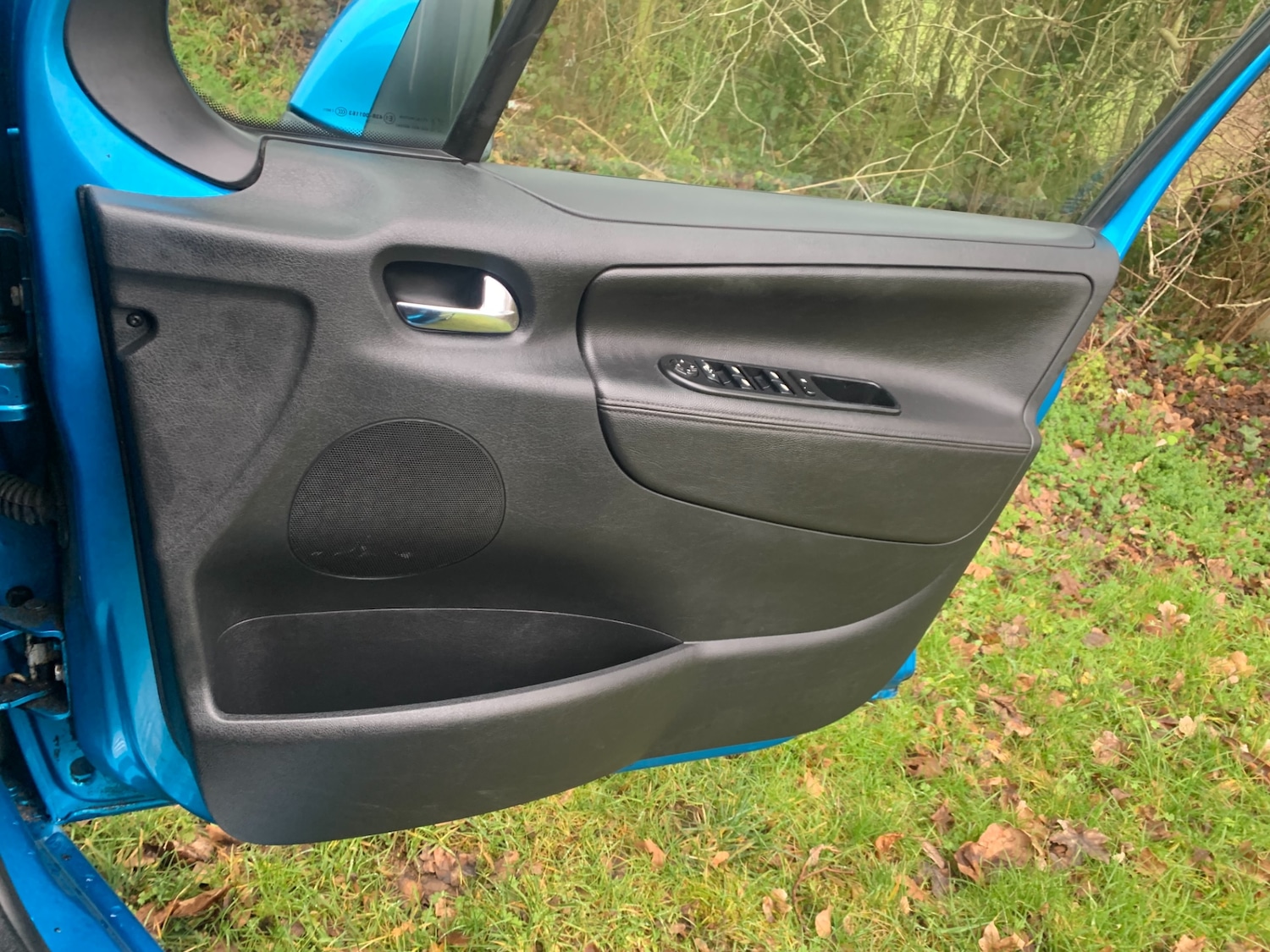 Used Peugeot 207 2012 for sale - 77196427: Photo 8