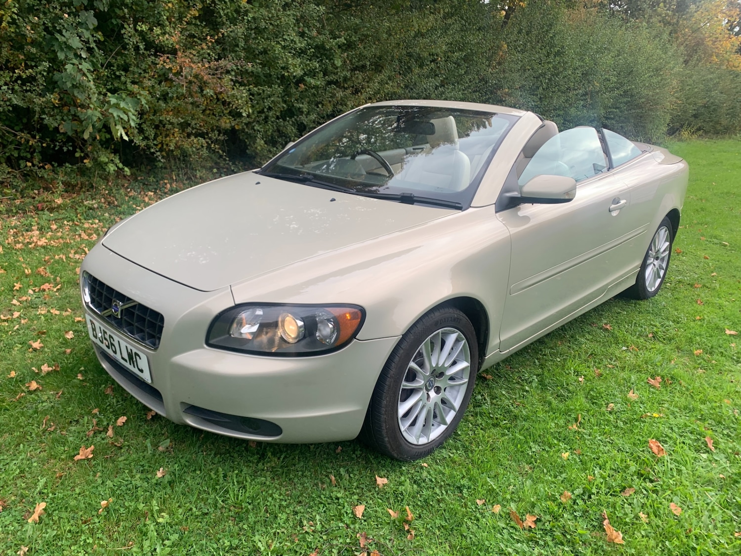 Used Volvo C70 2006 for sale - 76287173: Photo 2