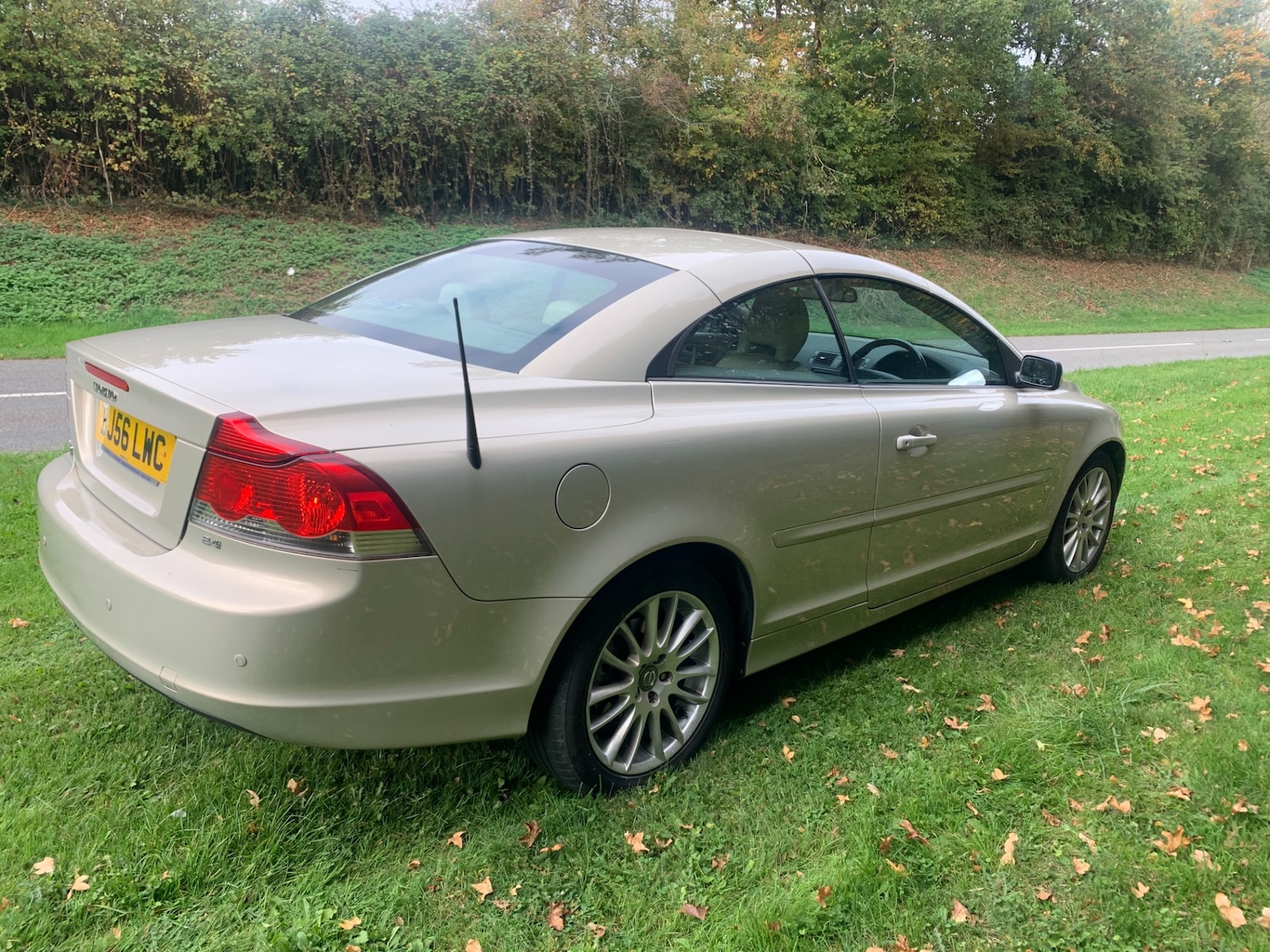 Used Volvo C70 2006 for sale - 76287173: Photo 3