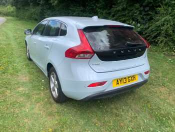 Used Volvo V40 2013 for sale - 75131125: Photo