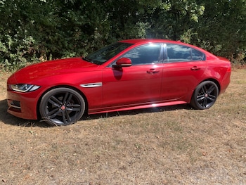 Used Jaguar XE 2015 for sale - 79460260: Photo