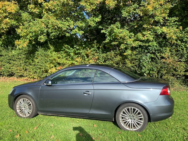 Used Volkswagen EOS 2007 for sale - 76242710: Photo 3