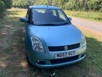Used Suzuki Swift 2007 for sale - 79184407: Photo