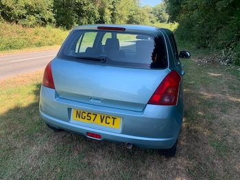Used Suzuki Swift 2007 for sale - 79184407: Photo