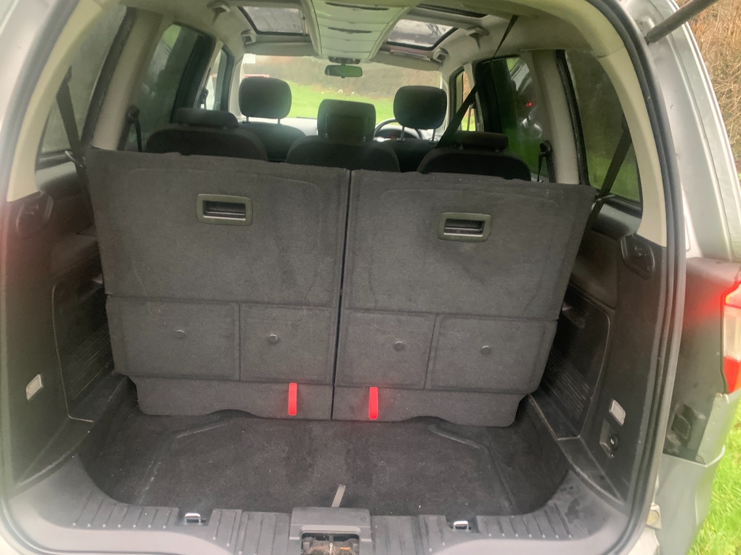 Used Ford Galaxy 2010 for sale - 77367205: Photo 9