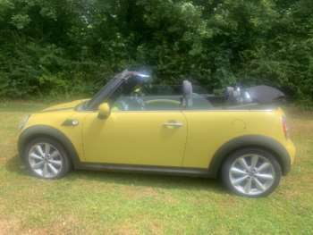 Used MINI Convertible 2009 for sale - 75283285: Photo