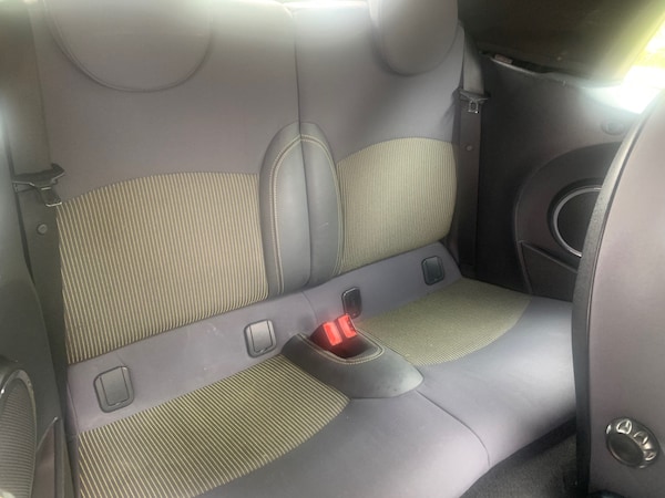 Used MINI Convertible 2009 for sale - 75283285: Photo 7