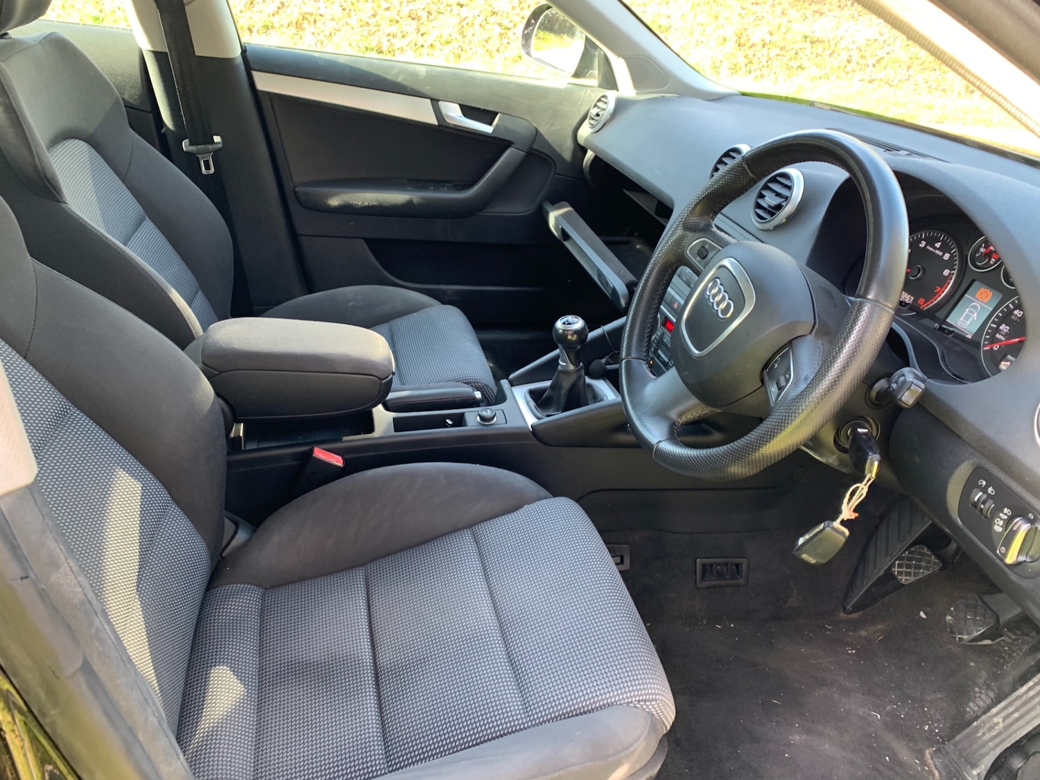 Used Audi A3 2010 for sale - 77650251: Photo 6