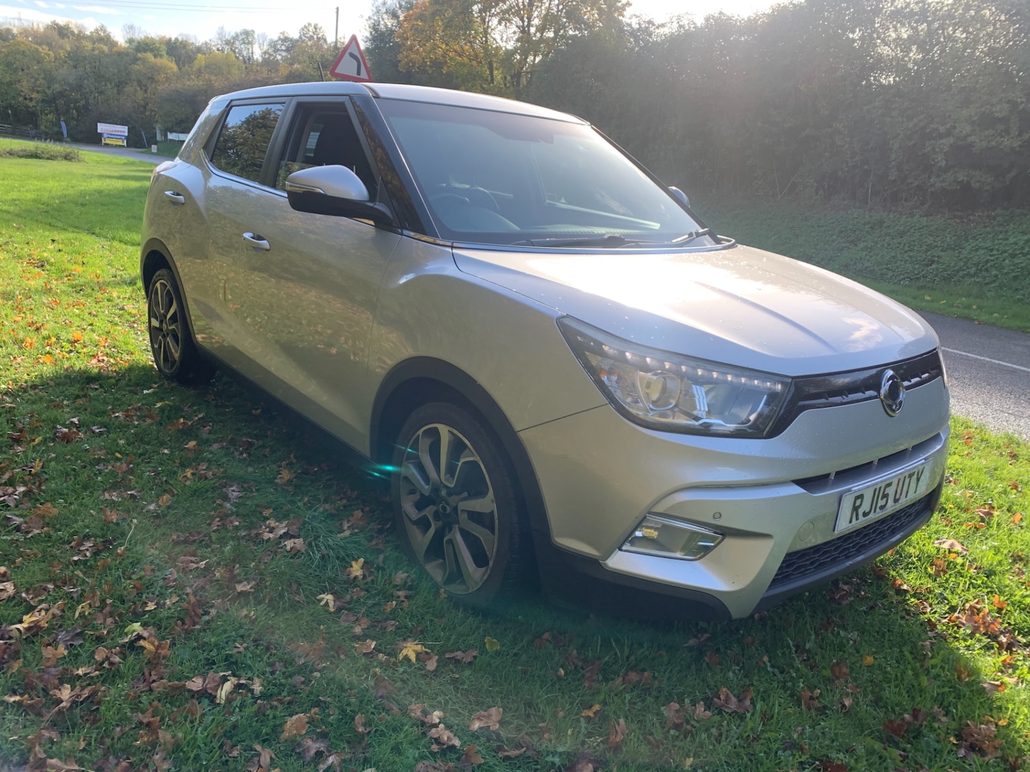 Used Ssangyong Tivoli 2015 for sale - 76374052: Photo 1