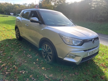 2015 (15) - 1.6 ELX 5dr