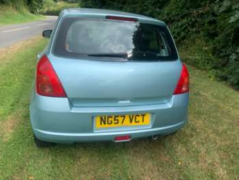 Used Suzuki Swift 2007 for sale - 72026322: Photo