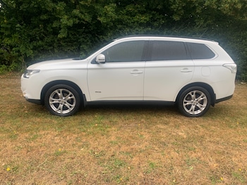 Used Mitsubishi Outlander 2014 for sale - 75632343: Photo